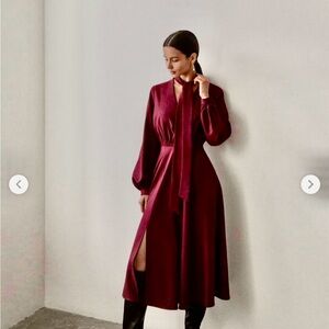 Lichi Midi  Burgundy Dress